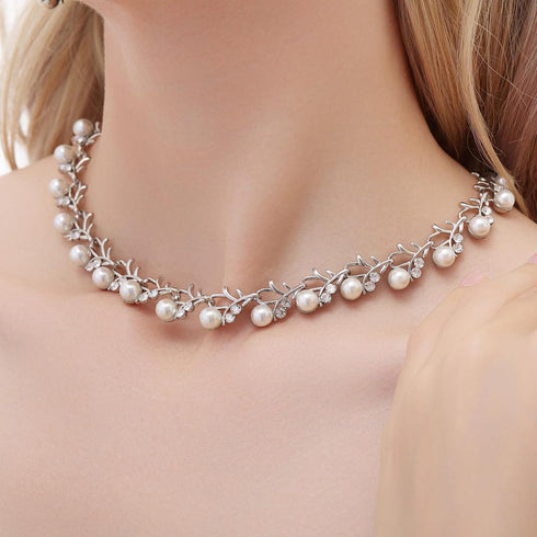 AILUOR Pearl Necklace for Women, Round Imitation Pearl Choker Necklace 20s Flapper Pearls Accessories for Gatsby Themed Party Dainty Beaded Choker...