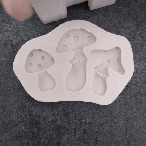 White Mushroom Silicone Mold Chocolate Candy Clay Mold For Diy Dessert Crystal Ice Mold Handmade Cupcake Decor Baking Tool Mushroom Silicone Mold,...