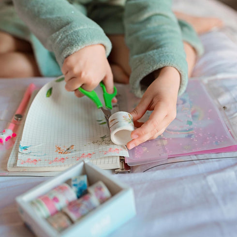 PATIKIL A5 Flower Clear Binder Cover, Soft PVC Loose Leaf Binder Protector Refillable Notebook Shell with Snap Button Closure for DIY Meeting Note...