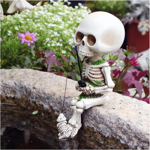 Halloween Fishing Skeleton Garden Accessory, Mini Skeleton Figurines Statue Decor for Fishing Enthusiast Gift Pond Fountain Waterfalls Poolside Go...