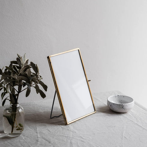 Jersvimc 4Pcs Black Frame Easel Back Stand, Iron Picture Holder Stand Metal Photo Easel Stand Cardboard Easel Backs with Screwdriver and Screws fo...