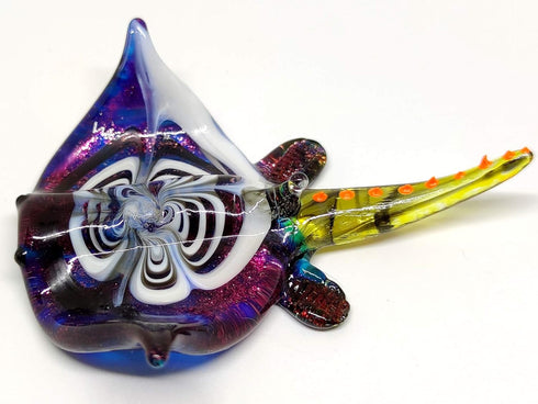 Manta Ray Figurine Handmade Glass – Tiny Blown Glass Animal – Miniature Collectible Sculpture – Unique Ocean Décor Gift (Multi-Black)...