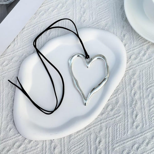 Chunky Heart Choker Necklace Y2k Big Heart Pendant Fashion Adjustable Chain Heart Necklaces For Women Teen Girls Christmas Trendy Jewelry Accessor...