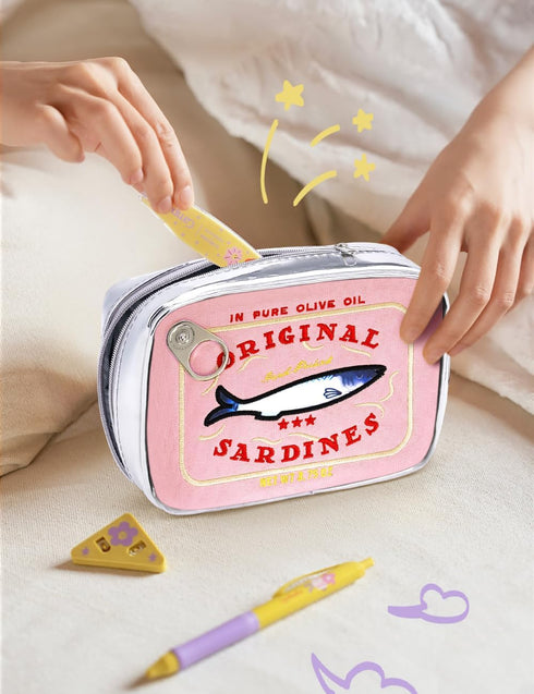 Cessfle Canned Sardines Makeup Bag, Funny Sardine Tin Fish Cosmetic Bag, Creative Cute Makeup Bag Kawaii Pencil Case Pouch, Coquette Make up Pouch...