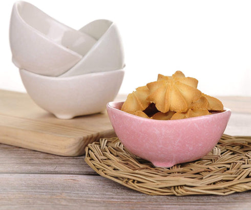 VanEnjoy Ceramic Japanese Dipping Bowl Soy Sauce Seasoning Dishes Soy Dipping Sauce Dishes set of 4, Floral pattern with Flower shape (leaves) (fr...
