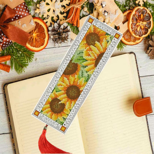 DIY Blank Canvas Bookmarks Beautiful Sunflowers Counted Cross Stitch Kits for Adult Kids Beginner Embroidery Crafts Needlework Bookmark for Studen...