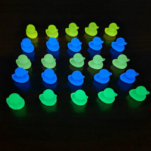 100 pcs Duck Bulk Resin Figurines for Miniature Landscape Garden Aquarium Potted Accessories Home Prank Game Dollhouse Decor Office Decompression...