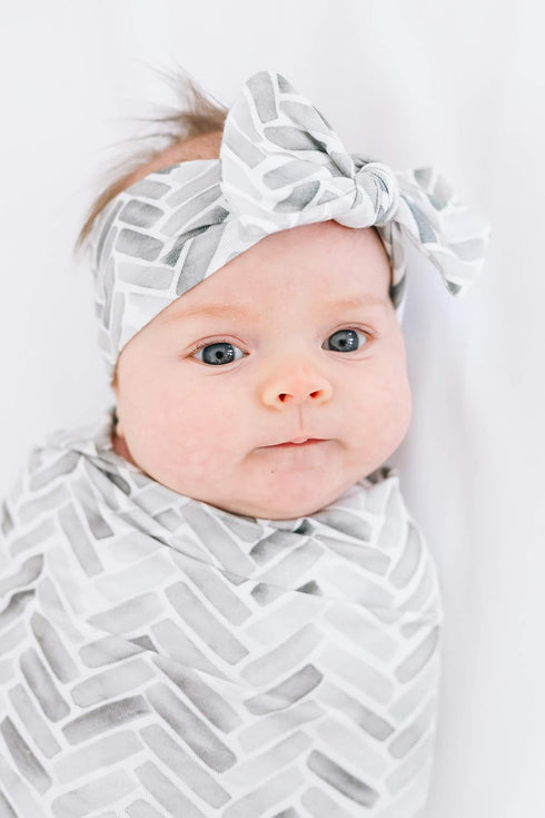 Copper Pearl Baby Bows: Stylish Headbands for Baby Girls, Premium Soft and Stretchy Baby Headbands, Perfect for Newborns, Trendy Designs - Alta...