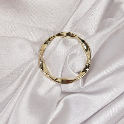 Round Twisted Circle Silk Scarf Ring Brooch for Women Girls Minimalist Shawl Scarves Buckle Wrap Clip Fashion Dress Accessories Decoration Jewelry...