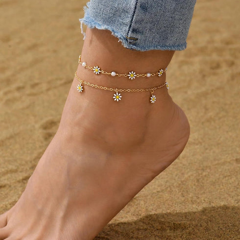 Bohemian Daisy Flowers Anklet for Women,Adjustable Layered Beach Foot Chain Pearl Ankle Bracelets Dainty Foot Jewelry Gifts...