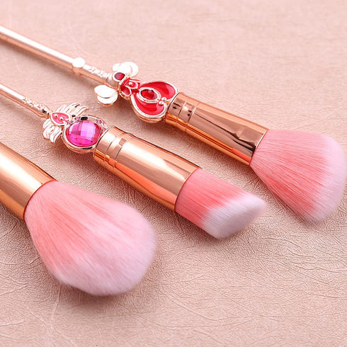 Sailor Moon Makeup Brushes Set - 8Pcs Anime Pink Metal Magic Wand Handle Makeup Brushes Professional is Great Gift for Fans, Girlfriend...