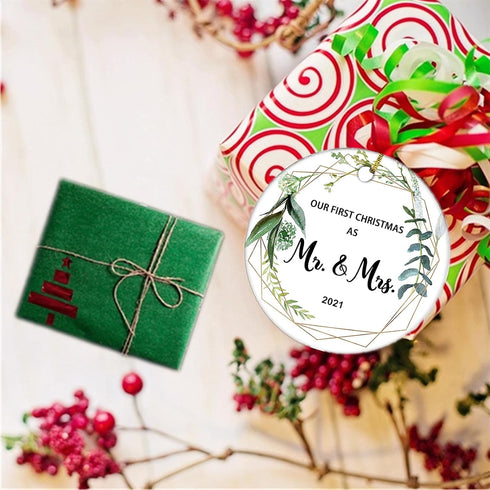 JUPPE Bridal Shower Gifts, Wedding Gifts for Couples, Our First Christmas As Mr & Mrs Ornament 2023 Romantic Newlywed Married Wedding Decor Gifts ...
