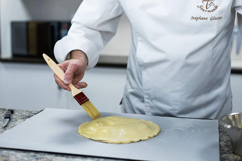 Matfer Bourgeat Natural Pastry Brush, Flat, 2 3/8"...