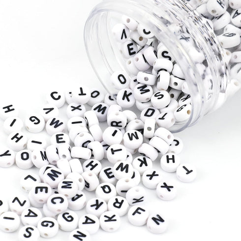 800pcs Letter Beads for Bracelets kit?A-Z 26 Styles Alphabet Beads for Jewelry Making Bracelets Necklaces Key Chains...