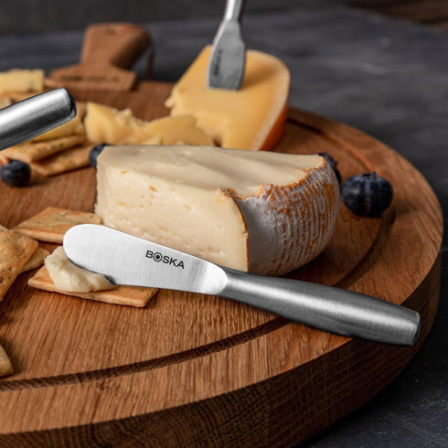 BOSKA Stainless Steel Cheese 4 Knife Set - Mini Copenhagen Knives For All Types of Cheese - Silver Non-Stick - Dishwasher Safe - For Kitchen Cooki...