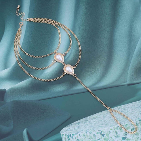 Vintage Layered Pearl Barefoot Sandal Anklets Gold Pearl Anklet with Toe Ring Ankle Bracelet Summer Anklets Foot Chain Jewelry for Women...