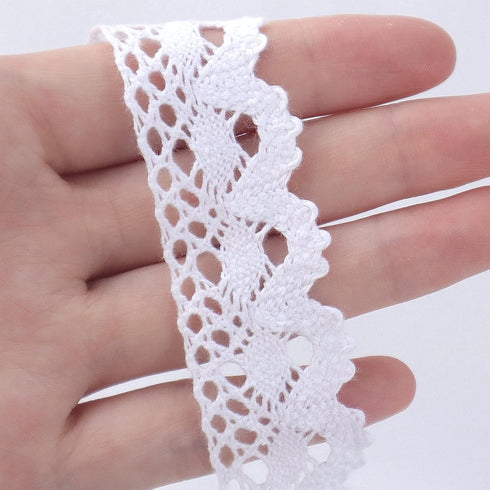 IDONGCAI White Lace Trims Sewing Lace Lace Ribbon for Sewing Delicate Bridal Lace Trim Scallop Edge for Scrapbooking 0.95'' Wide 20Yards...