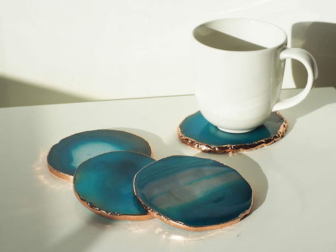 Moon&Decor Sliced Agate Coasters (Crystal) | Geode Coasters - Set of 4 - for Drinks Home Decoration and Gifts - 100% Natural with Golden Rims (Blu...