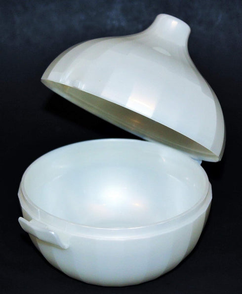 Tupperware Onion Keeper Round Container Pearl White...
