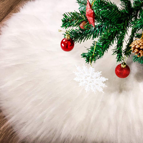 Tatuo 40 Inch Christmas Tree Skirt White Fur Fluffy Faux Plush Winter Tree Skirt for Christmas Holiday Decorations...