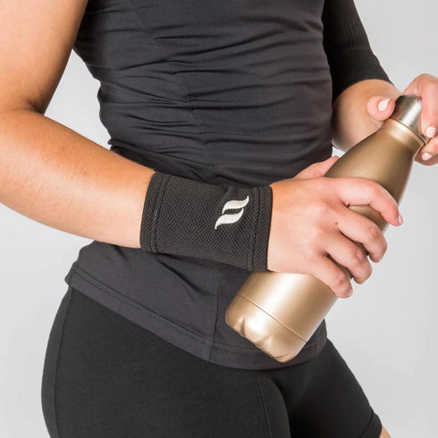 Back on Track Physio Wrist Brace 4-Way Stretch 1307 with Welltex Technology, Black, Small...