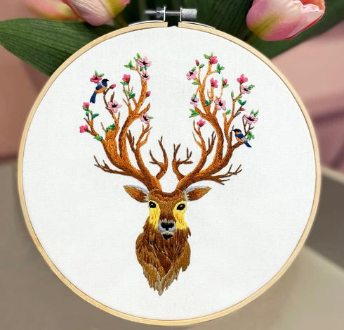 Yutaohui Deer Embroidery kit with Bird,Funny Handmade Gift Embroidery Kit for Adults Beginner,Stamped Cross Stitch Kit for Crafts Starters with 1 ...