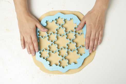 Lekue Snowflake Cookie Cutter, Blue...