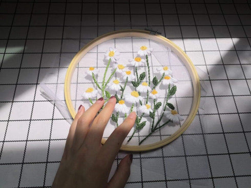 Full range embroidery kits for beginners stamped embroidery kit includes embroidery cloth with pattern embroidery hoop instruction color embroider...