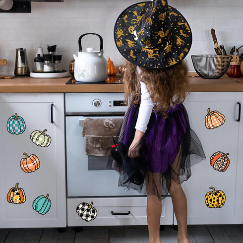 90pcs Classroom Bulletin Board Cutouts, Pumpkin Bulletin Board Decorations with Glue Point Halloween Bulletin Board Pumpkin Paper Cutouts for Clas...