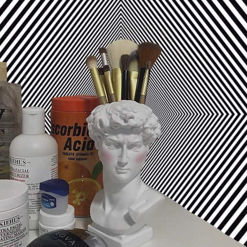 Lemonadeus Unique David Sculpture Decor Makeup Brush Holder Storage Cosmetic Organizer Make Up Brushes Display/Vase/Penholder...