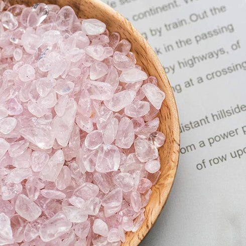 JOHOUSE Rose Quartz Crystals, 1lb Pink Crushed Rose Quartz Chips Bulk Tumbled Stones Irregular Shaped Succulent Pebbles Decorative Rocks for Aquar...