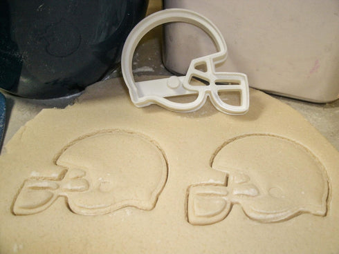 FOOTBALL AND HELMET TEAM SPORT ATHLETICS GAME DAY SET OF 2 COOKIE CUTTERS MADE IN USA PR1540...