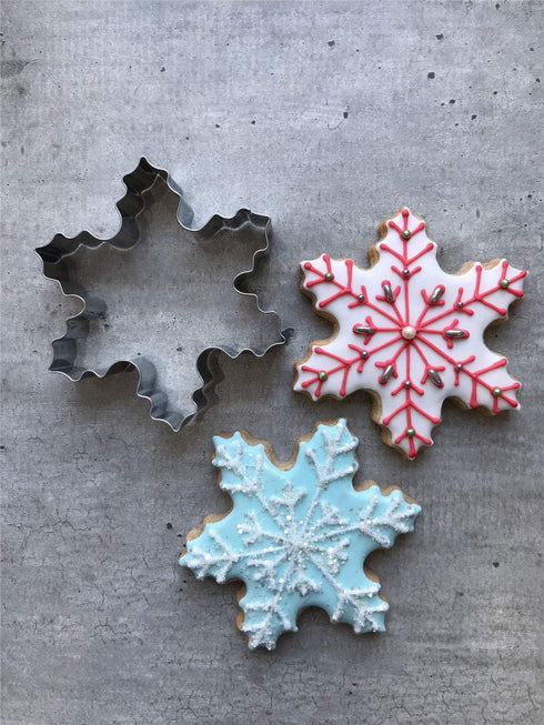 LILIAO Christmas Winter Snowflake Cookie Cutter Set - 2 Piece - 4 and 3.7 inches - Stainless Steel...