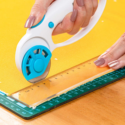 NICAPA 45mm Rotary Cutter for Fabric with Safety Lock Ergonomic Classic Comfort Loop Rotary Cutter for Crafting Sewing Quilting (Extra 5pcs 45mm R...