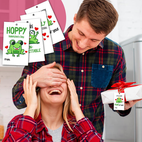 Valentine’s Day Gift Tags Cute Frog Theme DIY Present Wrap Hang Label with Twine Kids Hang Name Label Valentine's Day Anniversary Party Wrapping S...