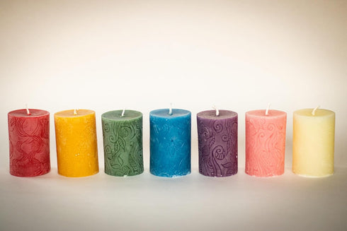 BeeTheLight Beeswax Pillar Candle - 100% Pure Bees Wax - Choose Your Size and Color - 24 Hour Burn Time - 2x3 - Unscented - Natural Light Honey Sc...