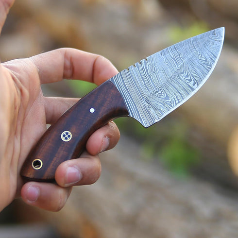 Hunting Knife with Leather Sheath 6-inches Full-tang Fixed Blade Tactical Handmade Damascus Knife, Ideal for Skinning, Outdoor Camping, Hiking, Hu...