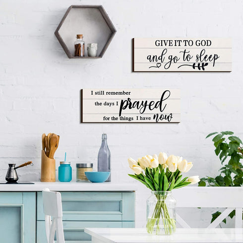 Maitys I Still Remember The Days I Prayed Give It to God Hanging Wall Decor Wooden Letters Bedroom Wall Hanging Sign for Farmhouse Living Room Hom...
