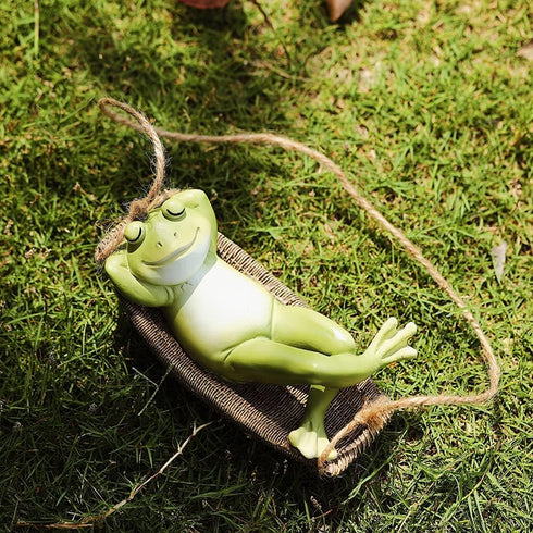 Arola Hammock Frog Decoration, Creative Garden Swing Hanging Frog, Tree Rope Hanging Crafts Animal Sculptures, Individual Decoration for Yard Gard...