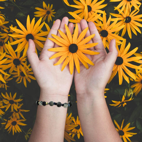 600PCS Crystal Glass Beads Spacer Beads for Making Bracelets Jewelry?8mm Obsidian Faceted Rondelle Beads with Hole for DIY Crafts Bracelets Neckla...