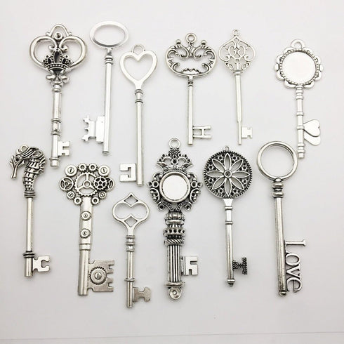 iloveDIYbeads 12pcs Antique Silver Huge Skeleton Key Craft Supplies Charms Pendants for Crafting, Jewelry Findings Making Accessory For DIY Neckla...