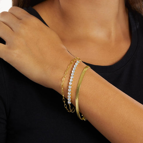 Amazon Essentials 14K Paperclip Chain Bracelet...