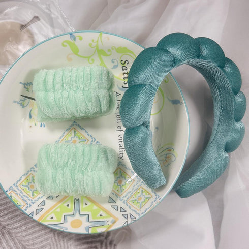 Spa Headbands for Washing Face, Makeup Headband, Skin Care Headbands, Wristband Set, Bubble Facial Headband, Towel Headband,Hairband Puffy headban...