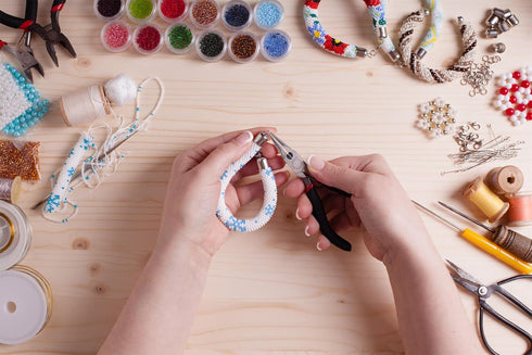 Paxcoo 1200Pcs Open Jump Rings and Lobster Clasps Jewelry Findings Kit with Pliers for Jewelry Making (Silver and Gold)...