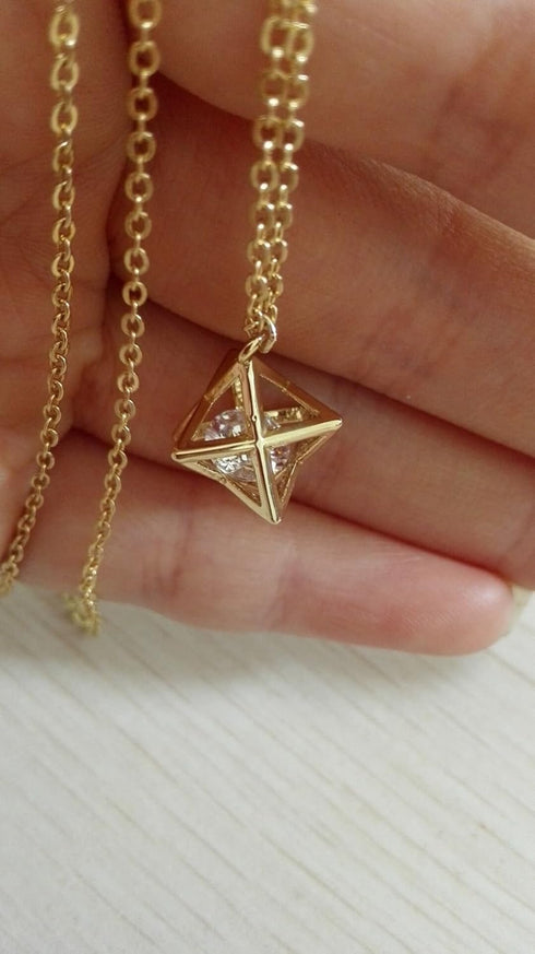 Eight Pointed Star Pendant Necklace 3D Geometry Star with Crystal Necklace...