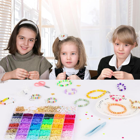 QUEFE 8200pcs Clay Beads Bracelet Making Kit, 30 Colors Flat Preppy Beads for Friendship Bracelets, Polymer Heishi Beads with Charms for Jewelry M...
