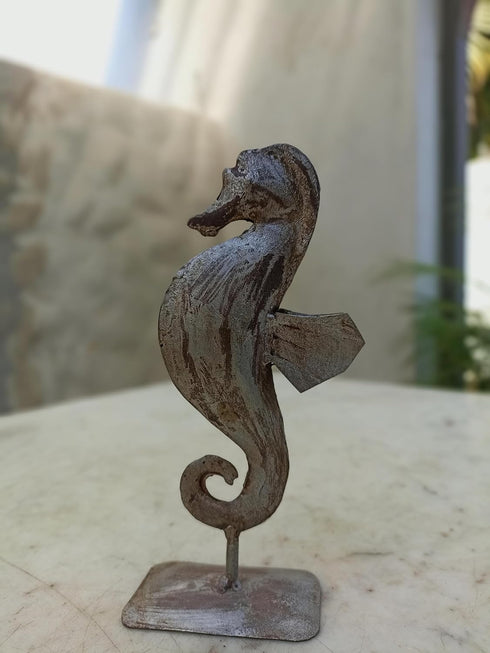 DeKulture Seahorse Statue | Recycled Iron Ocean Decor | Nautical Home Accent (4x2.5x8.5 Inches)...