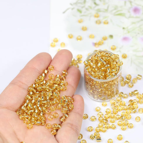 Bala&Fillic Clear Golden Lined Color 4mm Seed Beads About 1400pcs in Box 6/0 Glass Craft Seed Beads for Jewelry Making, Hole 1.2mm (Clear Golden L...