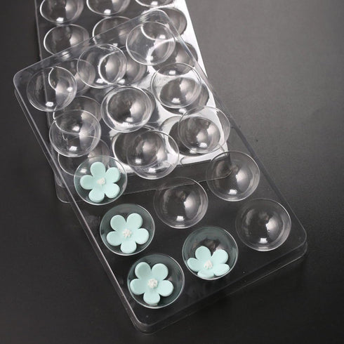 2 Pcs Set 15 Cavity Sugar Flower Fondant Drying Shaping Plate Plastic Sugar Flower Fondant Forming Shaping Mold-no flower...