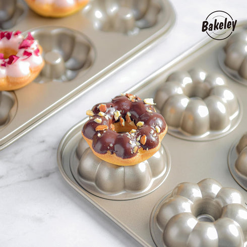 Flower Donut Pan, 6 Cavity Donut Mold Heavy Duty Steel Non-stick Flower Heart Shaped Bund Pans Pattern Doughnut Bakeware for Oven Baking (Champagn...